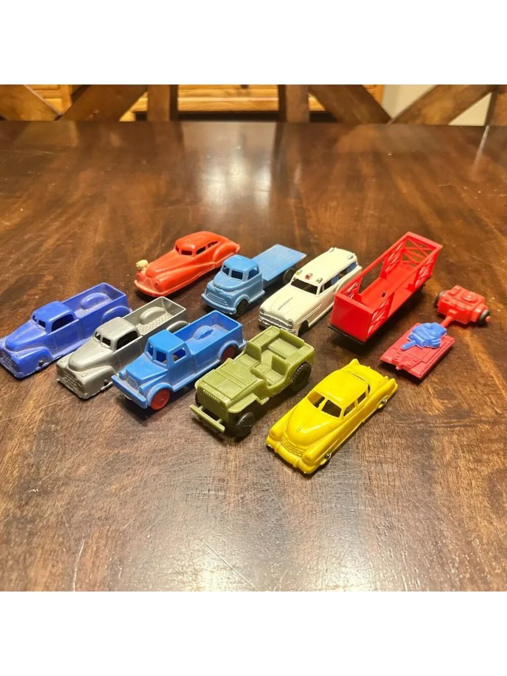 Large Vintage Lot Plastic Die Cast Vehicles Unbranded Lima Lido Pyro